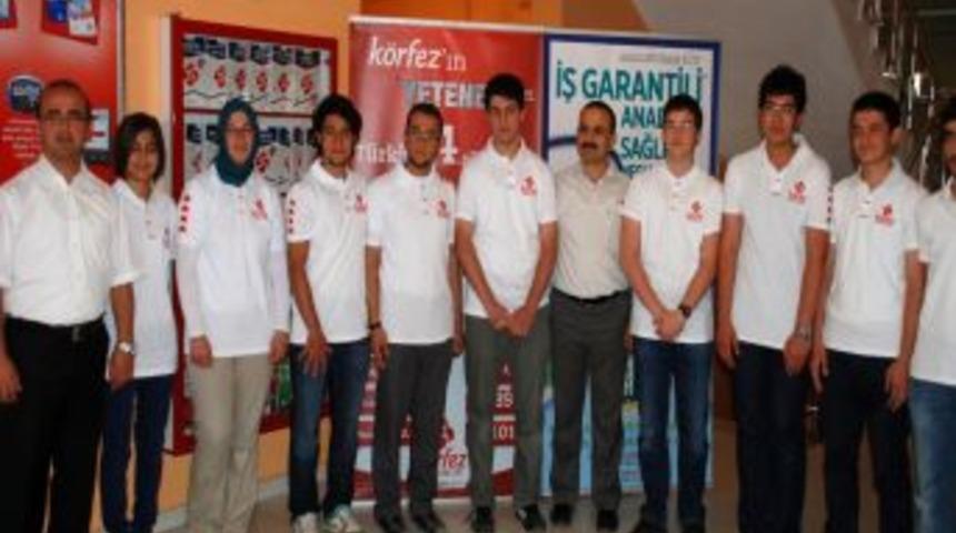 LYS'de Ilk Y&uuml;zde Isparta K&ouml;rfez Dersanelerinin 15 &Ouml;ğrencisi Var