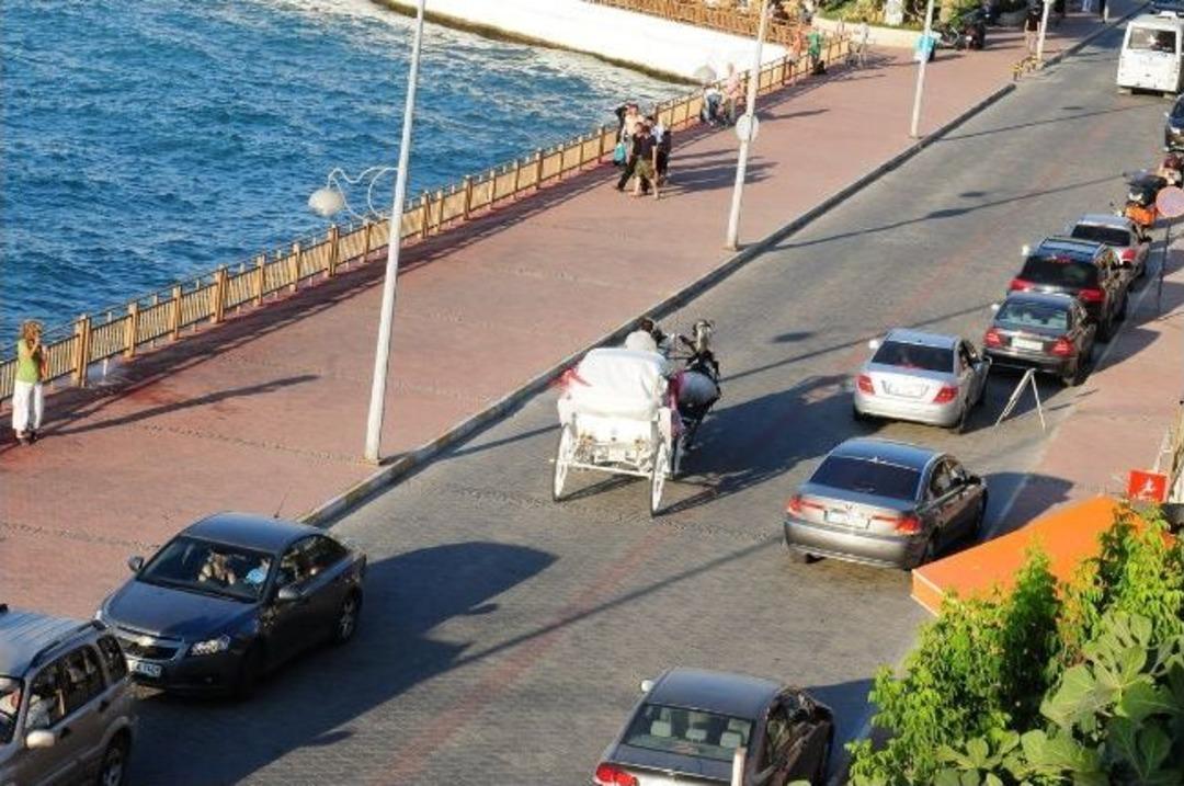 Kuşadası&rsquo;nda Fayton Kazası