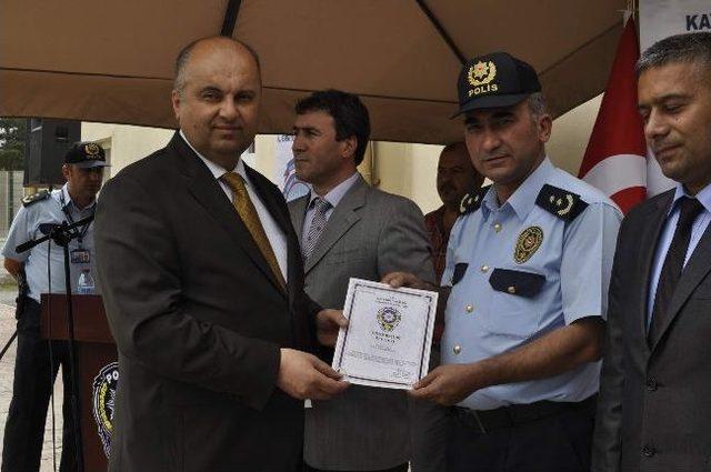 Emniyet&rsquo;te H&uuml;z&uuml;nl&uuml; Veda 1