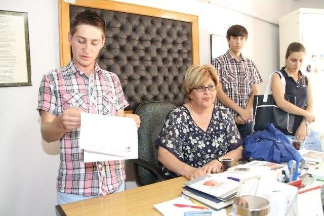 Add Akhisar Şubesi Madımak Olayını Unutmadı 1