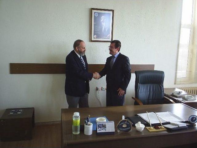 Akü Uluslarası Birçok Protokole İmza Attı 1