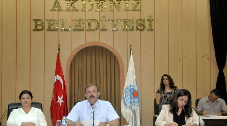 Belediye Başkanı T&uuml;rk'e Asfalt I&ccedil;in Bor&ccedil;lanma Yetkisi Verildi