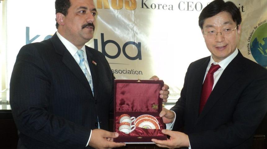 T&uuml;rkiye &ndash; Kore İş Forumunda Dostluk R&uuml;zgarları Esti