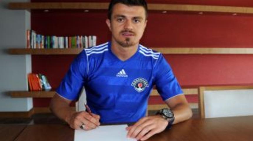 Kasımpaşa, Orhan Şam Ile Resmi S&ouml;zleşme Imzaladı