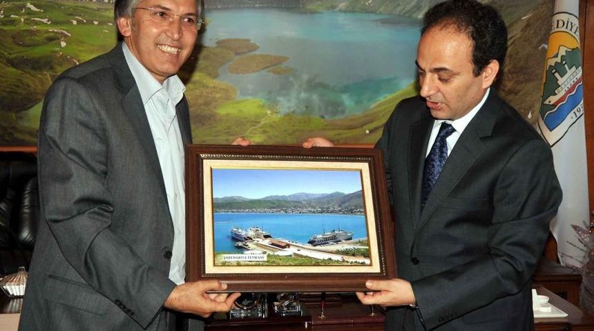 Baydemir: En B&uuml;y&uuml;k Yatırım Barışa Yapılan Yatırımdır