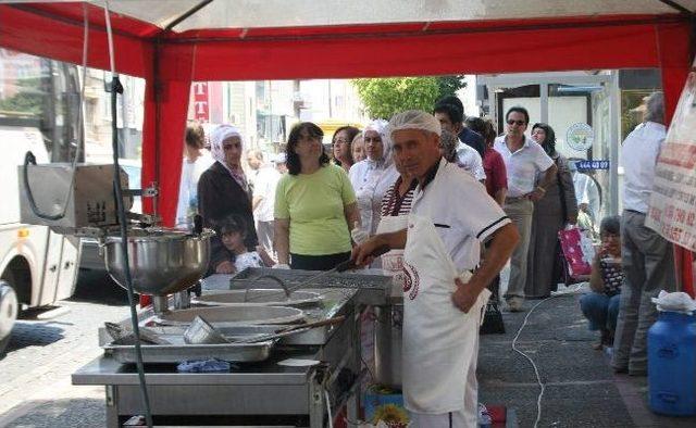 Aydın Halkı Ramazan Öncesi Hayırda Yarışıyor