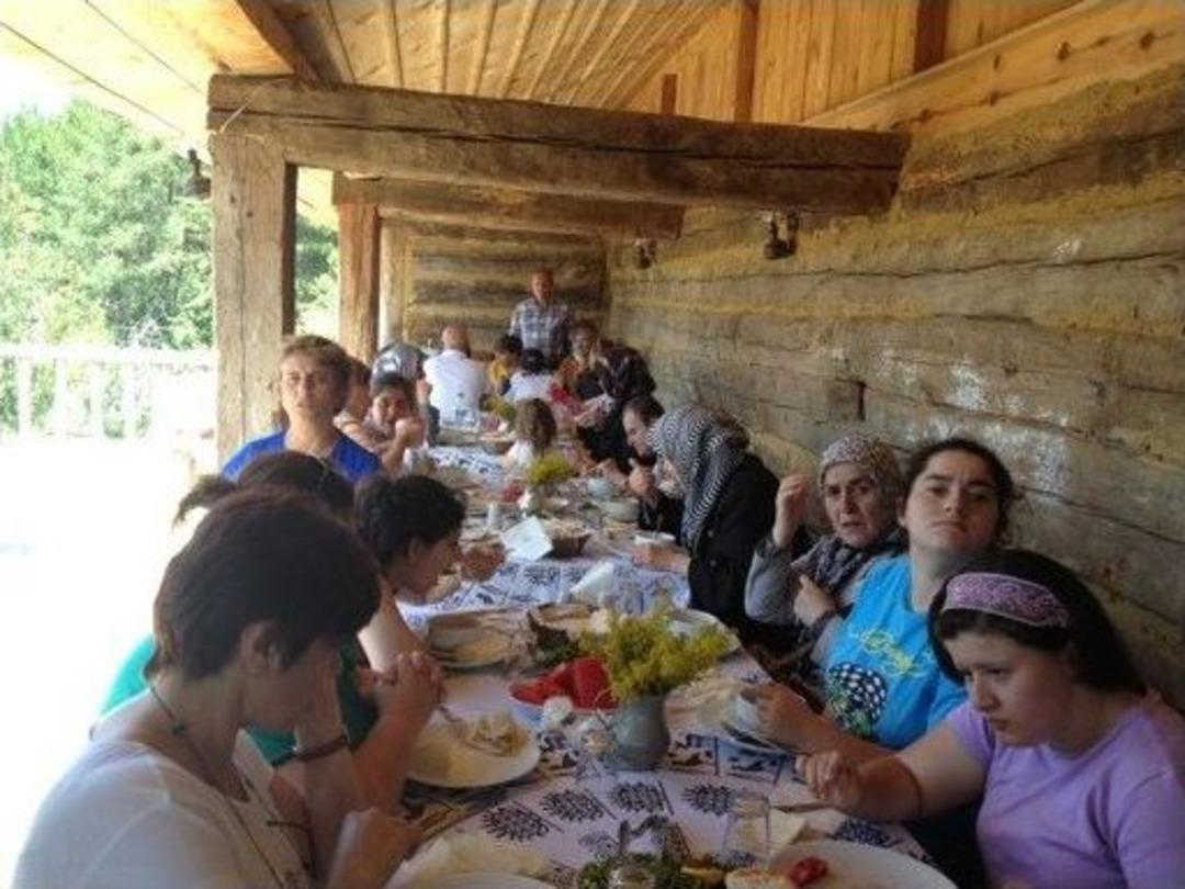 "onlar Bizim &Ccedil;ocuklarımız" Projesi