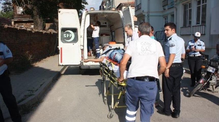 Motosiklet S&uuml;r&uuml;c&uuml;s&uuml; Yaralandı