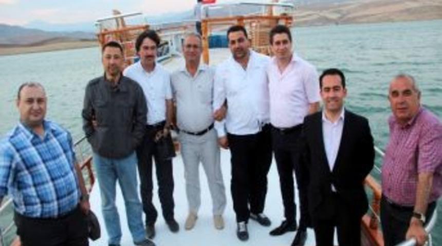 Akıncılar İl&ccedil;e Emniyet Amiri Olgun İ&ccedil;in Veda Yemeği D&uuml;zenlendi