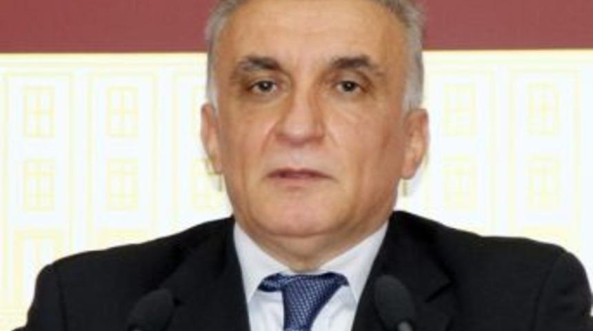 Uzunırmak yeniden TBMM İdari Amiri oldu