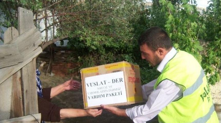 Vuslat Derneği 5 Bin Gıda Paketi Dağıtacak