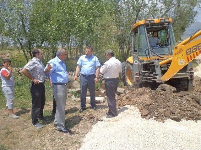 Kaymakam Şahin Yol Yapım Çalışmalarını Denetledi