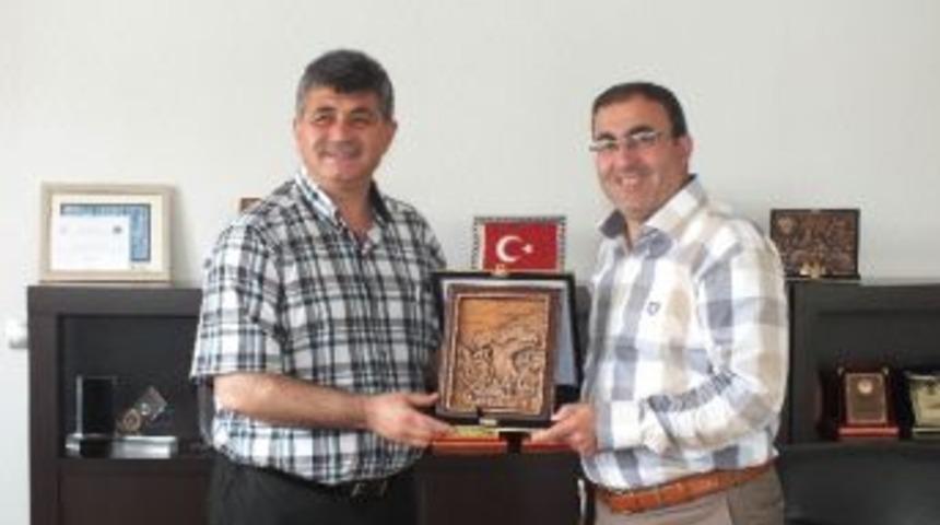 G&uuml;lşehir Belediye Başkanından &Uuml;nl&uuml;er&rsquo;e Teşekk&uuml;r Ziyareti