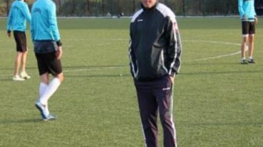 &Ccedil;aycumaspor Serkan Bankoğlu İle Yeniden Anlaştı