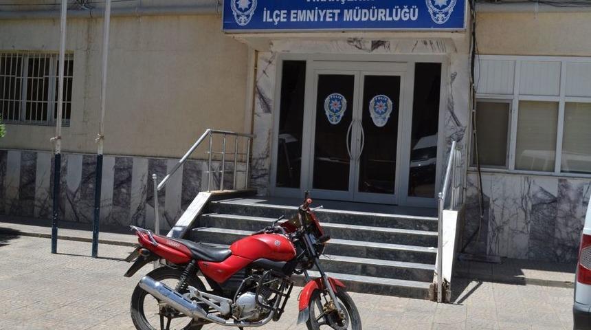 Motor Hırsızlarına Su&ccedil;&uuml;st&uuml;