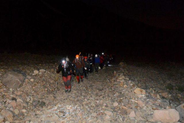 Erciyes Dağı'na Yılda 2 Bin Kişi Tırmanıyor