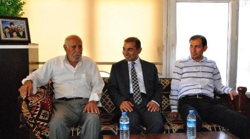 Ak Parti, Esnaf Ziyaretlerine Başladı