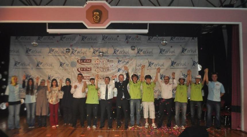 &Ouml;zel Erkul Ve Kocaeli FEM Dershaneleri'nden LYS'de B&uuml;y&uuml;k Başarı