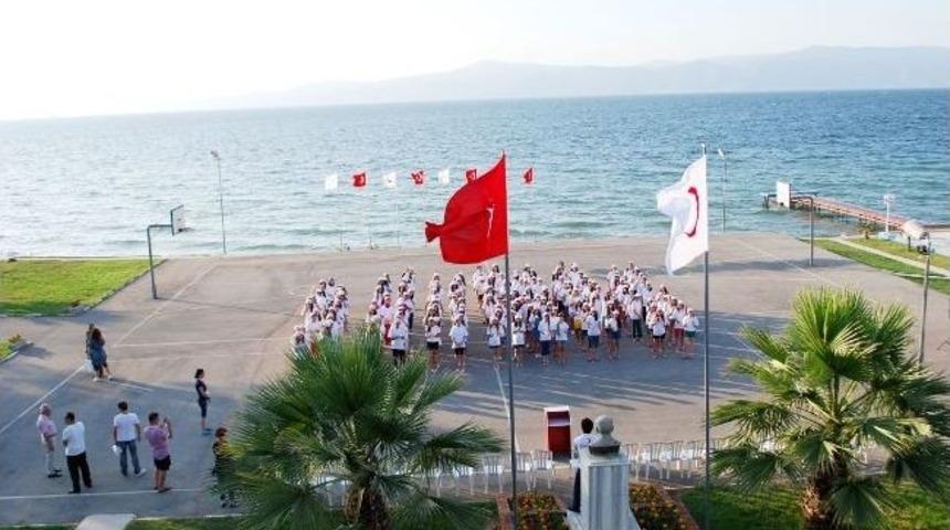 Mudanya&rsquo;da Kızılay Kampı Kapılarını A&ccedil;tı