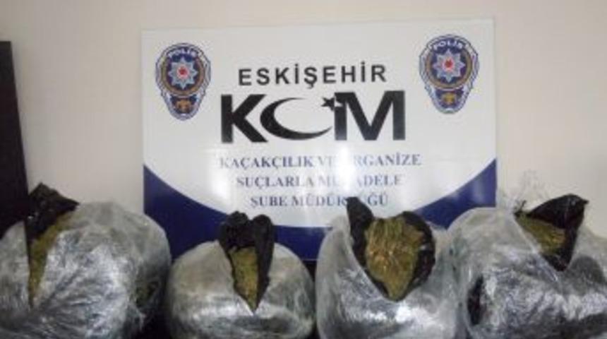 Eskişehir'de 20 Kilo Kubar Esrar Maddesi Ele Ge&ccedil;irildi