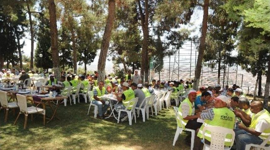 Park Ve Bah&ccedil;eler M&uuml;d&uuml;rl&uuml;ğ&uuml; Yemekte Buluştu