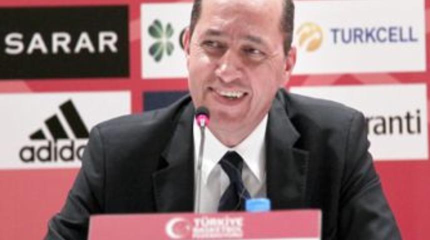 T&uuml;rkiye Basketbol Federasyonu, Tanjevic Ile Devam Kararı Aldı