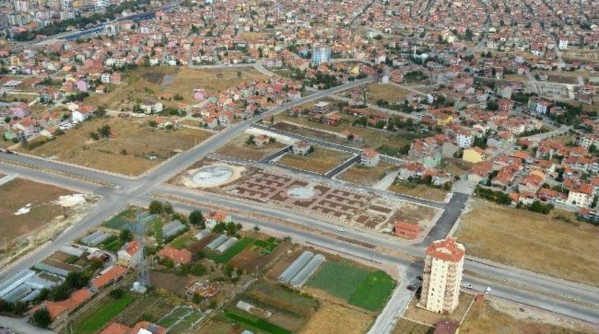 Uşak&rsquo;ta Yol Sorunu Kalmıyor