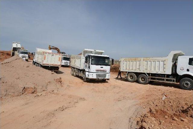 Uşak&rsquo;ta Yol Sorunu Kalmıyor 2