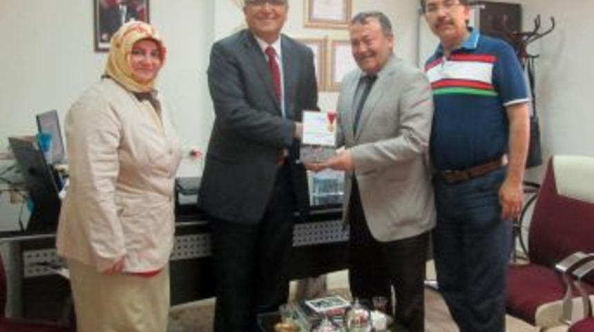 Aşık: Dağılan Ailelerin &Ccedil;ocukları, Su&ccedil; Oranlarındaki Artışa Katkı Sağlıyor