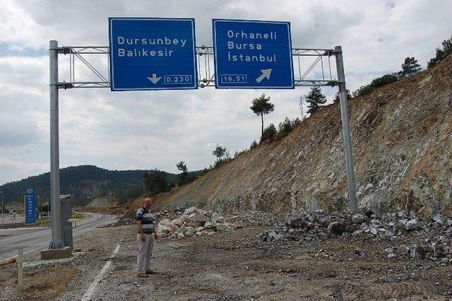 Harmancık Balıkesir Ve Kütahya Kavşaklarında Yol Yapım Çalışması Başladı