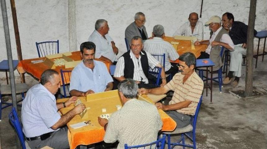 Aksaray'da Umuma A&ccedil;ık Yerler Sahura Kadar A&ccedil;ık