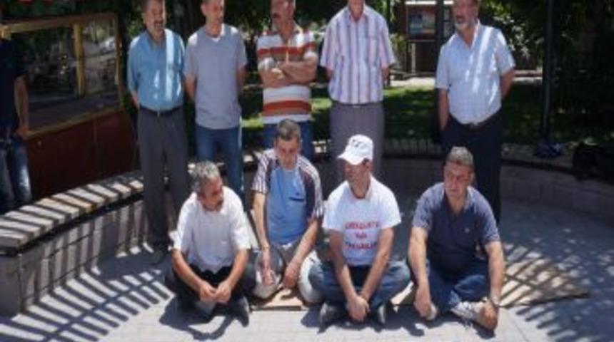 Emekliliği Yaşa Takılan 4 Kişi &Ouml;l&uuml;m Orucuna Başladı
