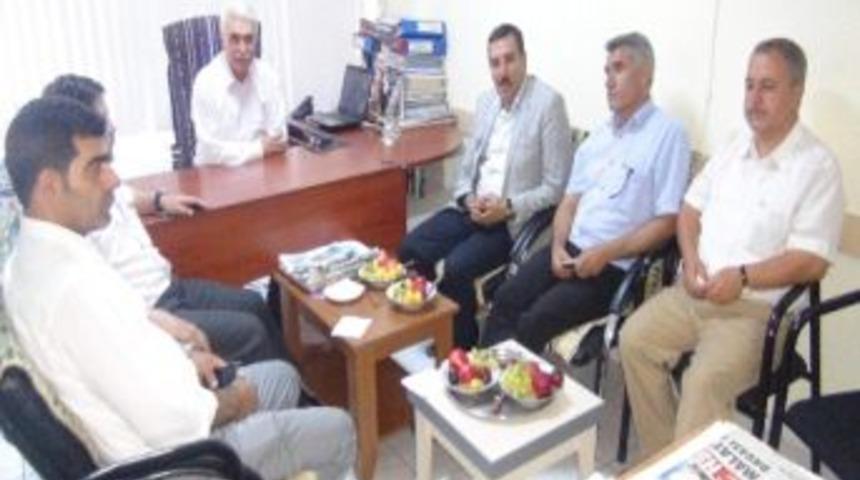 Ak Parti Y&ouml;netiminden Gazetelere Ziyaret