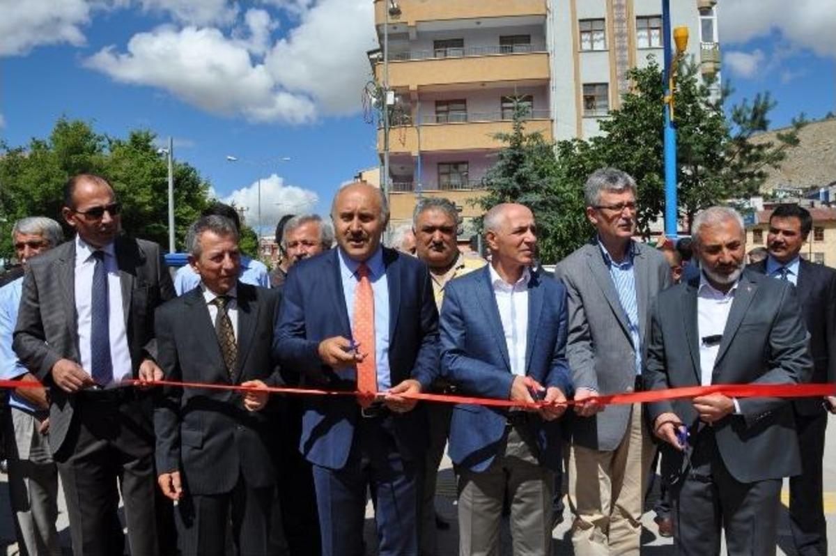19. Uluslararası Bayburt Dede Korkut K&uuml;lt&uuml;r Ve Sanat Ş&ouml;leni Başladı