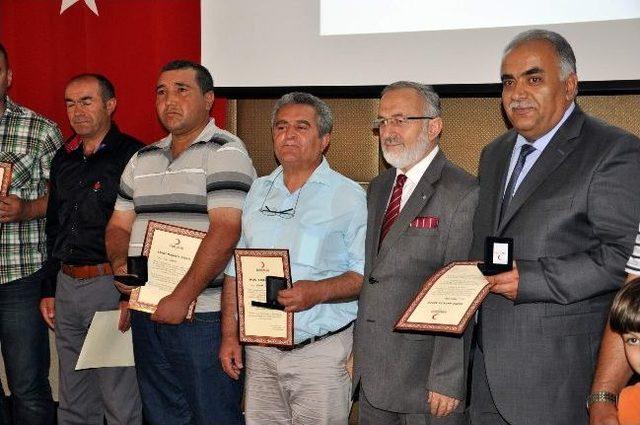 Gönüllü Kan Bağışcıları Ödüllendirildi 2