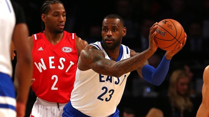 Kawhi Leonard, DeMar DeRozan karşılığında Toronto Raptors'a takas oldu!