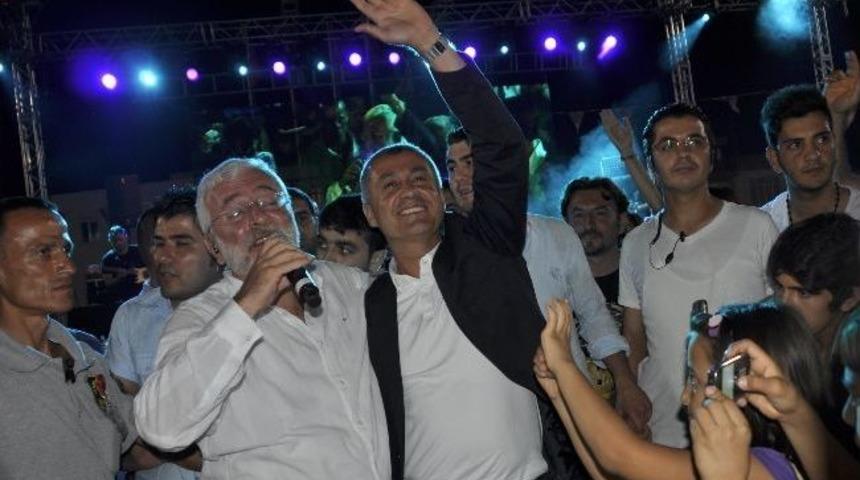 Manavgat'ta Onur Akın Konseri