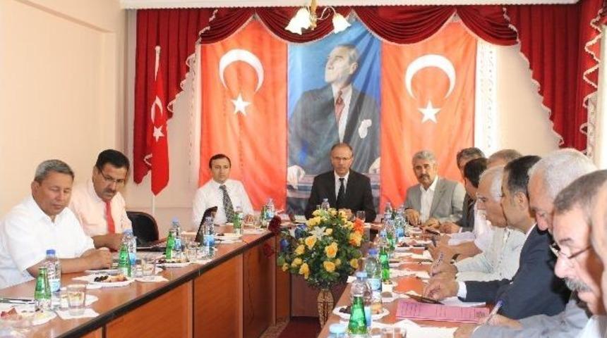 Yozgat Eğitim Değerlendirme Toplantısı Akdağmadeni İl&ccedil;esinde Yapıldı