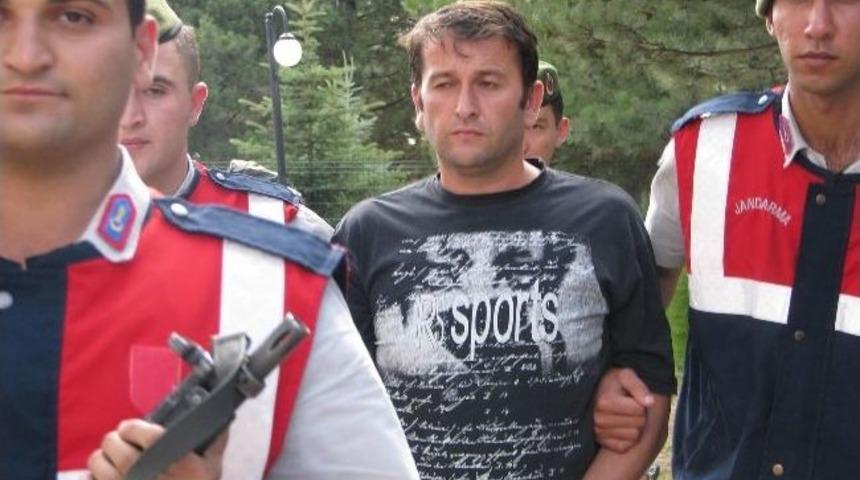 Kayınpederini Av T&uuml;feğiyle &Ouml;ld&uuml;ren Zanlı Adliyeye &Ccedil;ıkarıldı