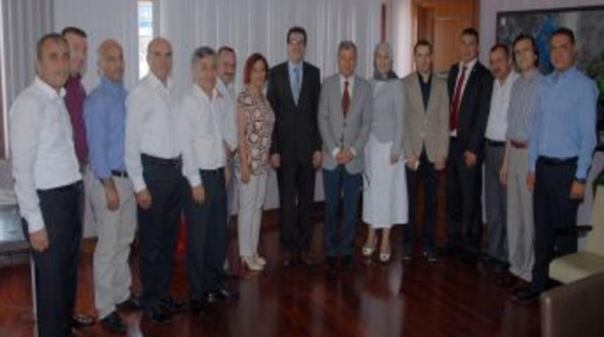 ATO Başkanı Menevşe: İhracatımızı Artırmamız Gerek