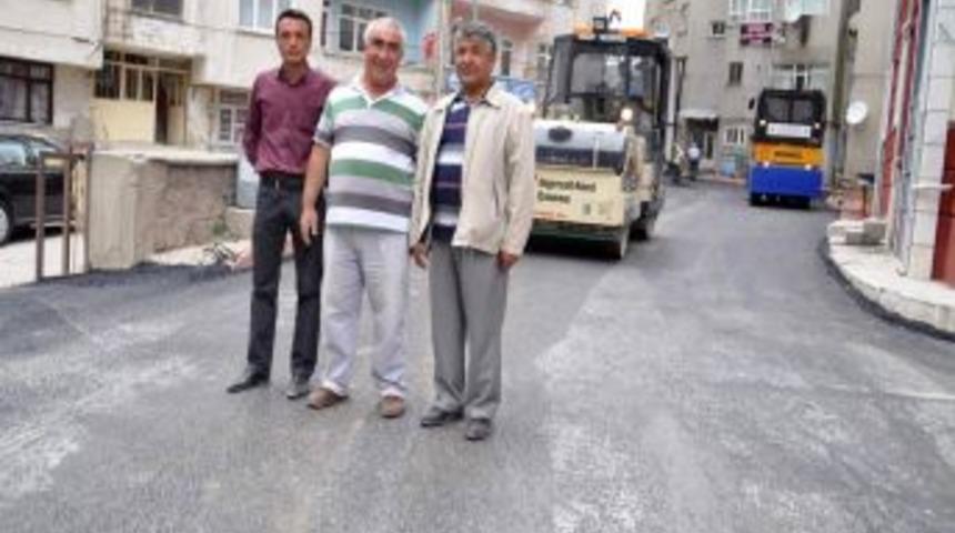 Asfalt Yol Yapım &Ccedil;alışmaları Devam Ediyor