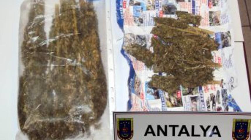 Jandarma, Side'de 558 Gram Kubar Esrar Ele Ge&ccedil;irdi