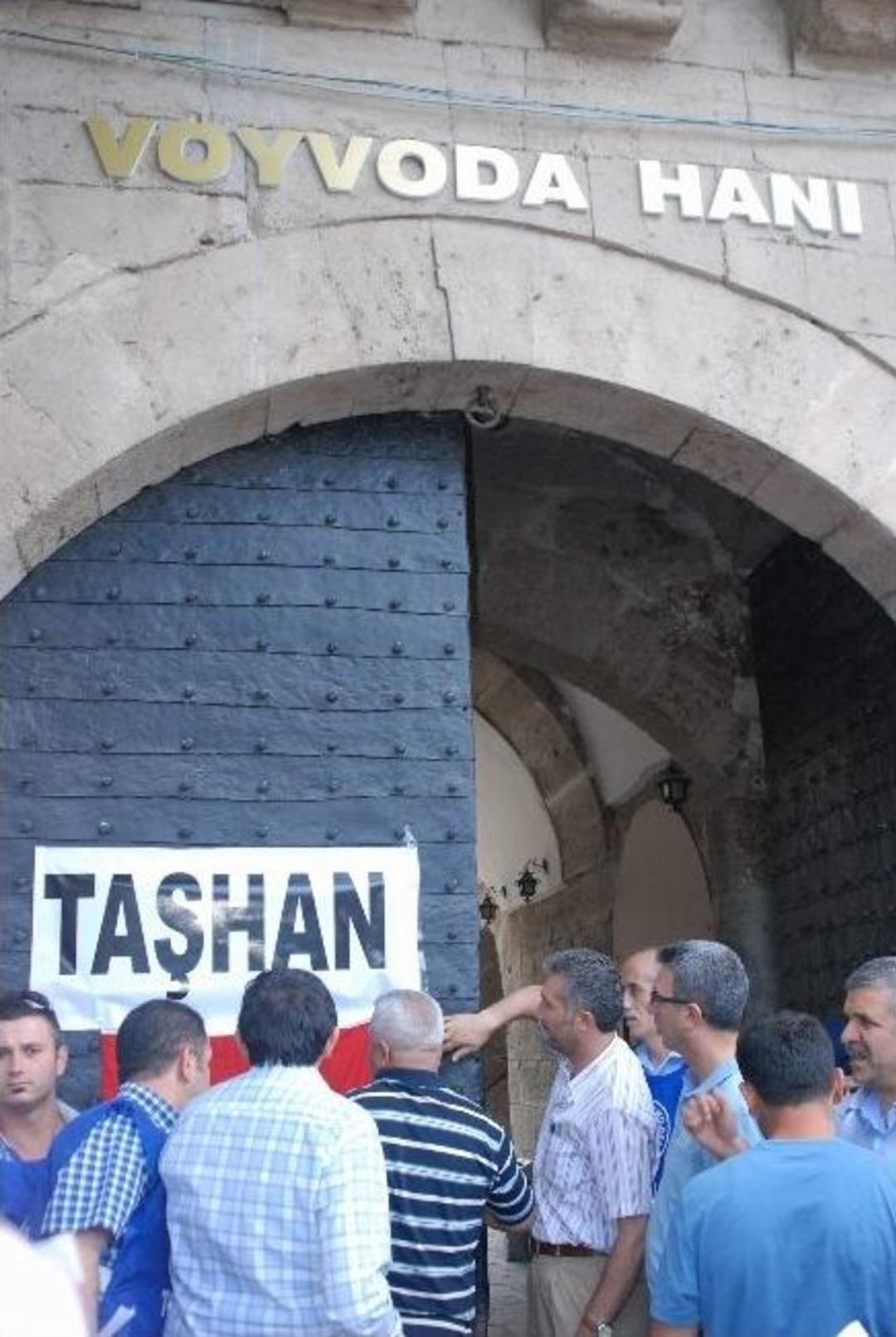 &ldquo;voyvoda Hanı&rdquo; İsmine Tepki