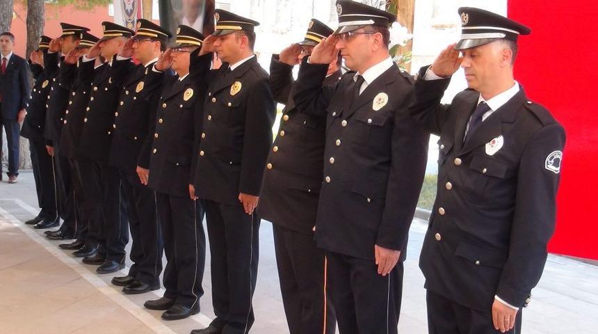 Uşak Emniyet M&uuml;d&uuml;rl&uuml;ğ&uuml;'nde Terfi Heyecanı