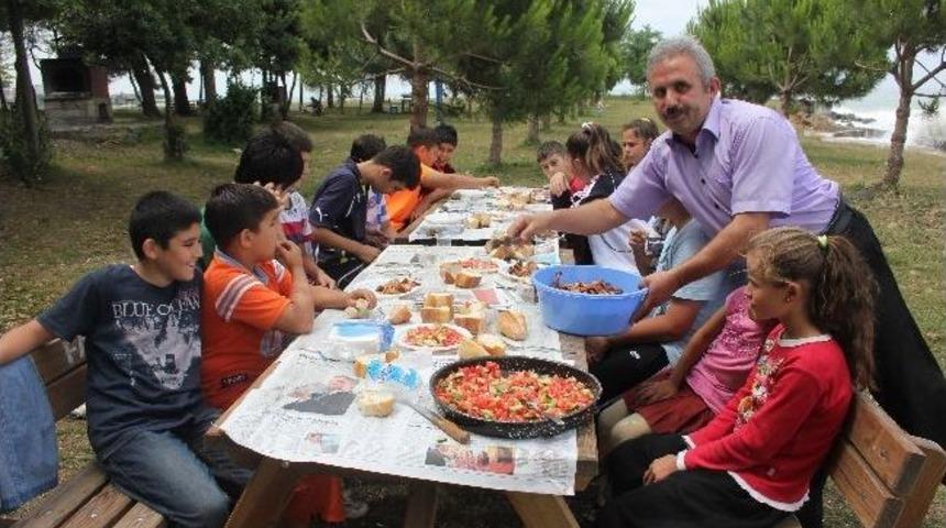 Yaz Kur'an Kursu &Ouml;ğrencilerinin Piknik Keyfi