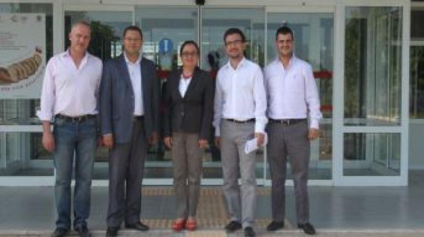 UGİAD Y&ouml;netimi Emniyet M&uuml;d&uuml;r&uuml; Toprak'a Ziyaret Etti