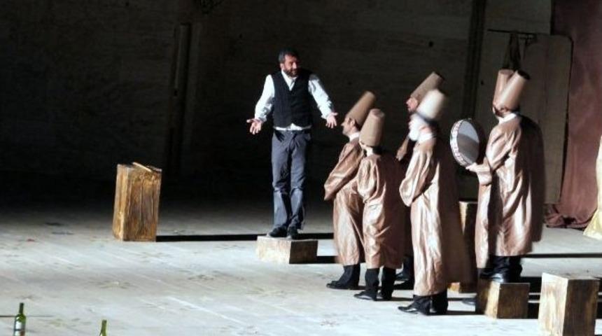 Neyzen Tevfik Dat&ccedil;a&rsquo;da Sahnelendi