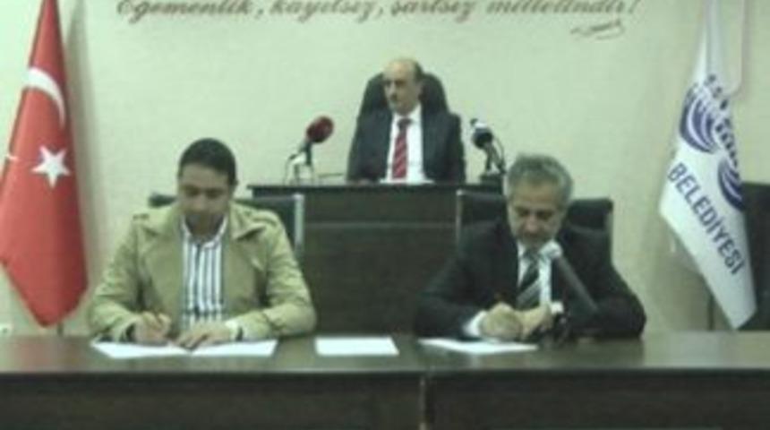 Belediye Meclisi&rsquo;nde Gergin Dakikalar