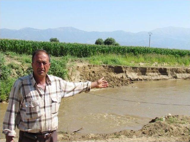 Beydağ Barajı'dan Küçük Menderes'e Su Salınması