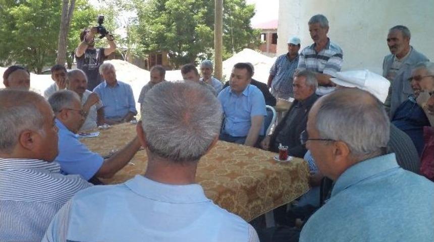 Kaymakam Şahin K&ouml;yl&uuml;lerin Sorunlarını Dinledi